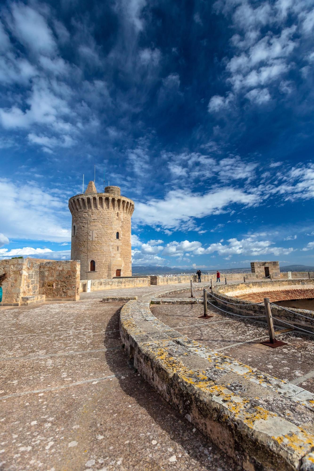 Fotogalería: El castillo de Bellver, elegido uno de los veinte más deslumbrantes de Europa