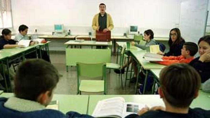 La mayoría de los alumnos extremeños de Secundaria ya no estudian religión