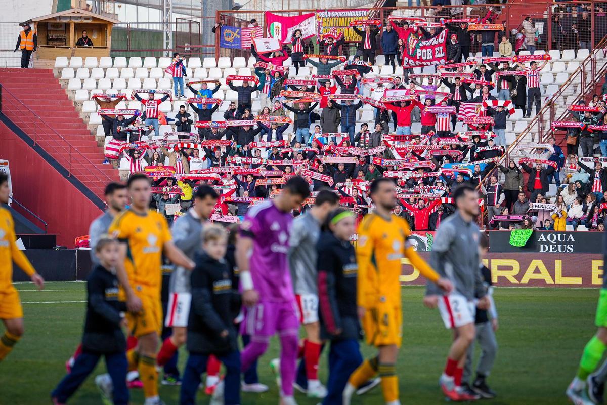 EN IMÁGENES | Reparto de puntos en la visita del Sporting al Carlos Belmonte