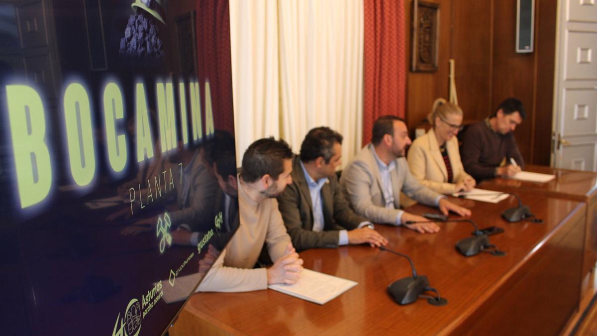 Presentación de Bocamina Planta 7 en el Ayuntamiento de Mieres