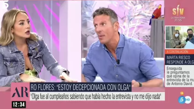 Rocío Flores critica la entrevista de Olga y Joaquín Prat estalla: "Tu padre lleva 20 años poniendo a parir a tu madre"