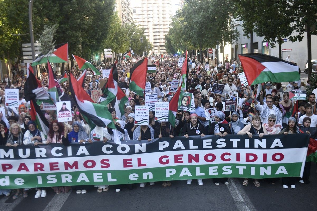 La manifestación de Murcia a favor de Gaza, en imágenes