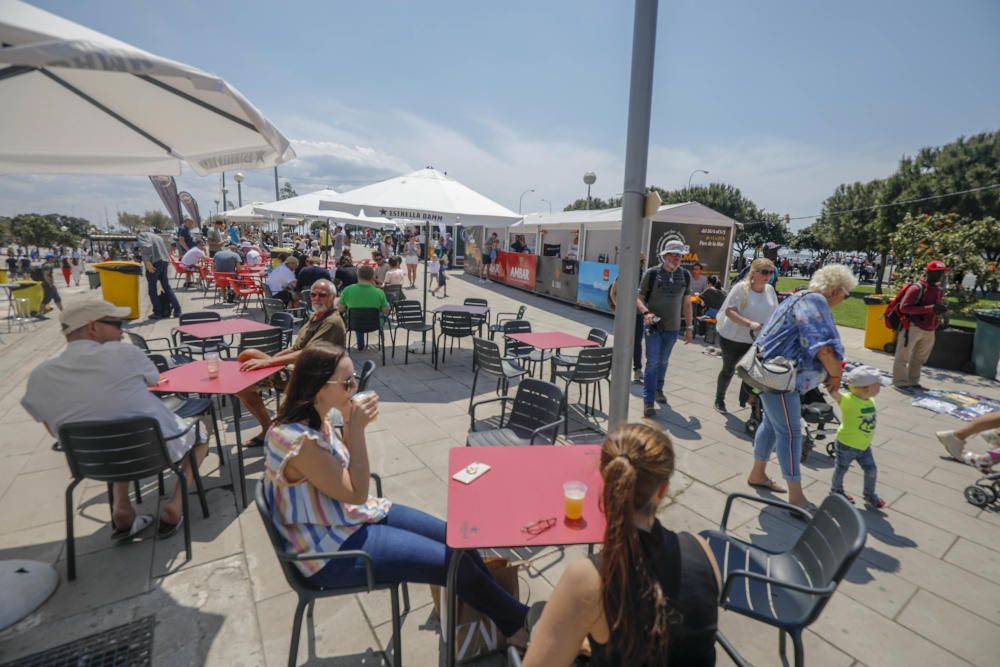 La Feria de la Cerveza está abierta hasta este domingo en el Parc de la Mar