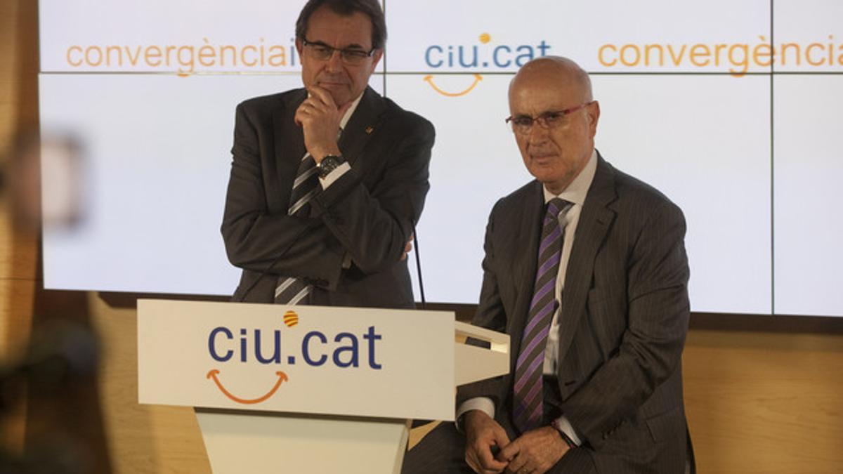 Artur Mas y Josep Antoni Duran Lleida, tras la reunión de la comisión ejecutiva de CiU.
