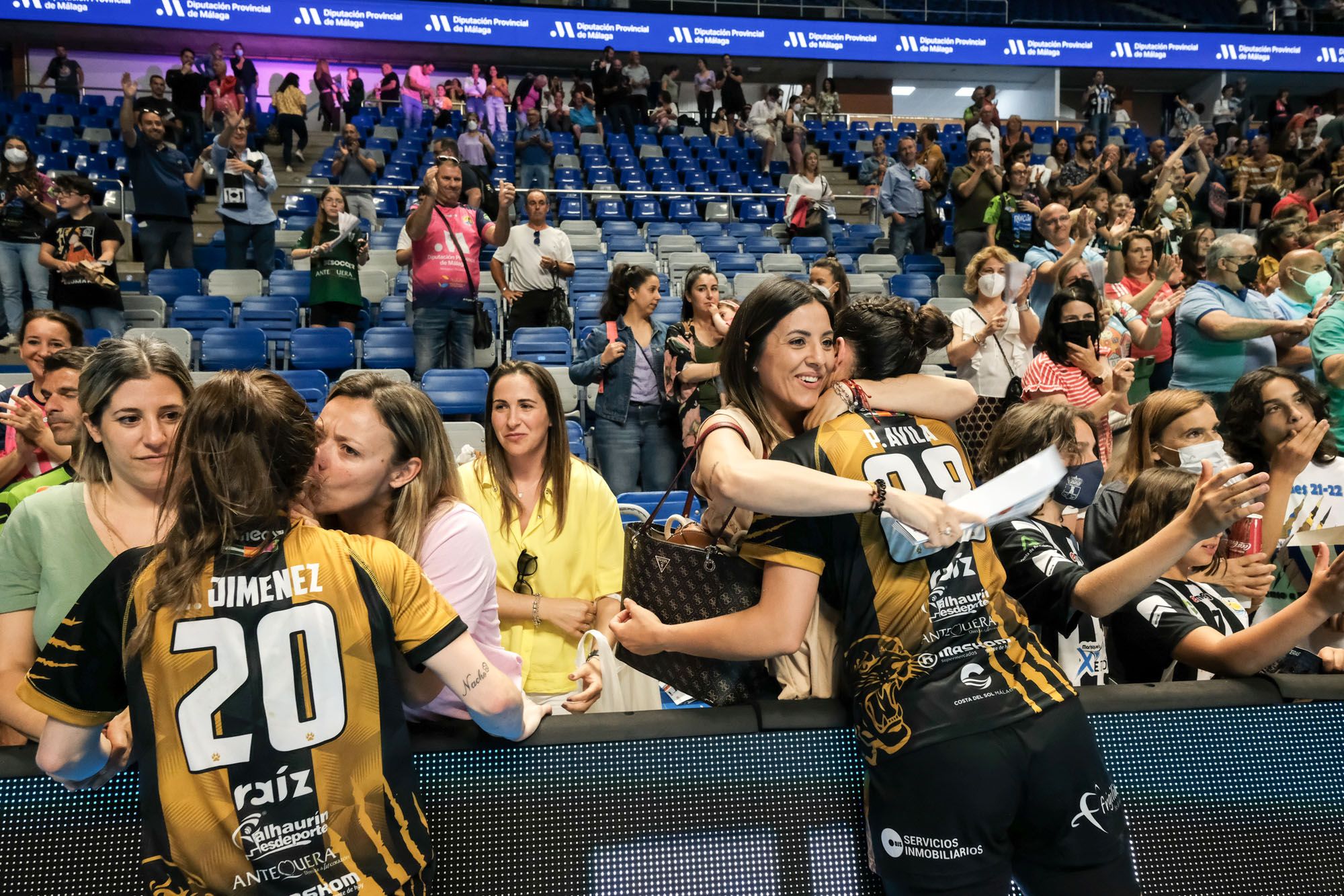 Las imágenes del BM Costa del Sol Málaga - Rocasa Gran Canaria de la final de la EHF European Cup