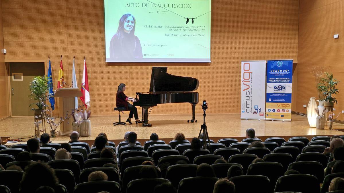Actuación en el Conservatorio Profesional de Música de Vigo.