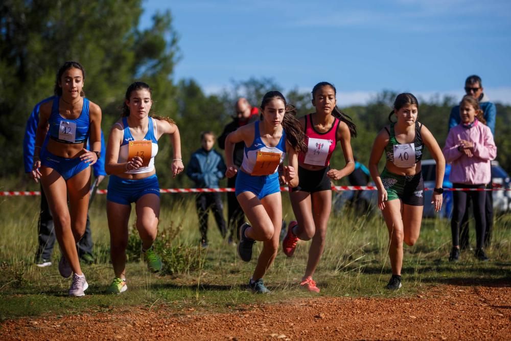 El circuito de cross de Buscastell acogió este sábado la primera prueba de campo a través de la temporada en Ibiza para categorías inferiores