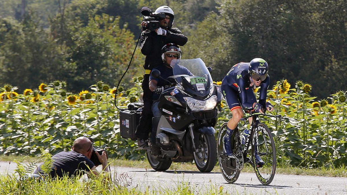 Alejandro Valverde, entre Bergerac y Périgueux, durante la contrarreloj de la 20ª etapa del Tour