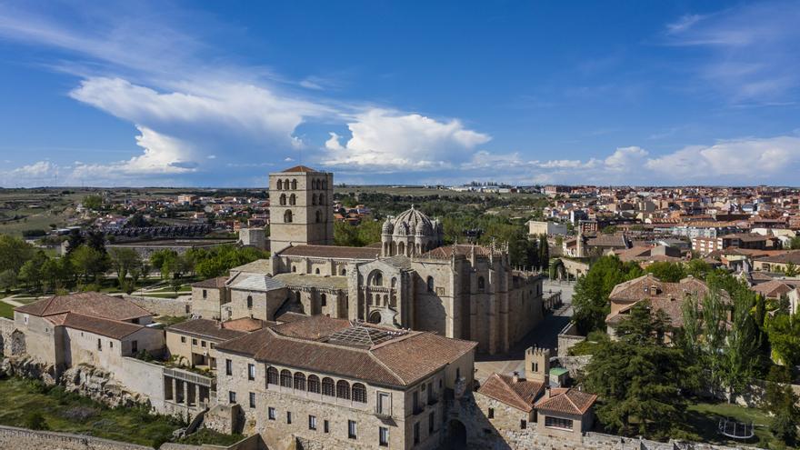 Un elevador, más aparcamientos disuasorios o visitas a la torre de la Catedral: los nuevos proyectos del Ayuntamiento de Zamora