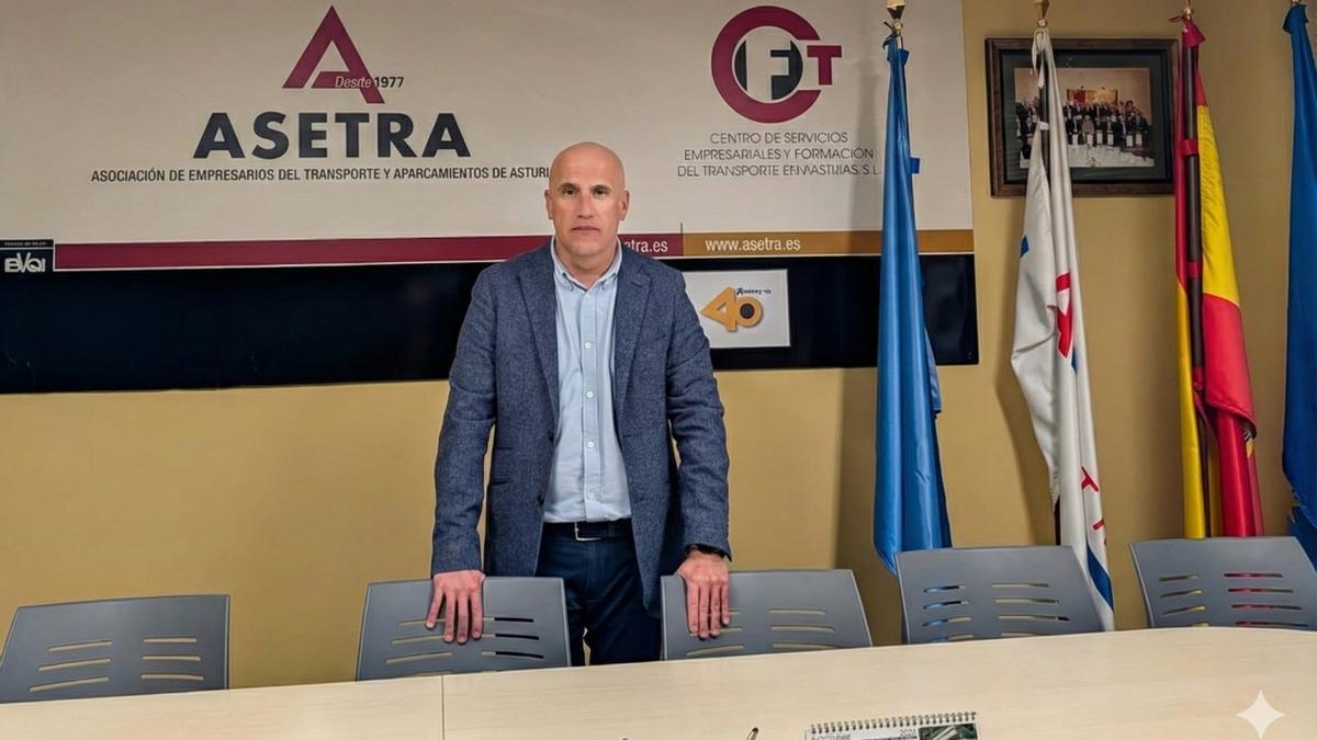 Javier Cruz, secretario general de ASETRA