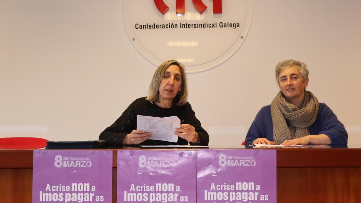 La economista Natividade López y la secretaria confederal de Mulleres da CIG, Nicolasa Castro