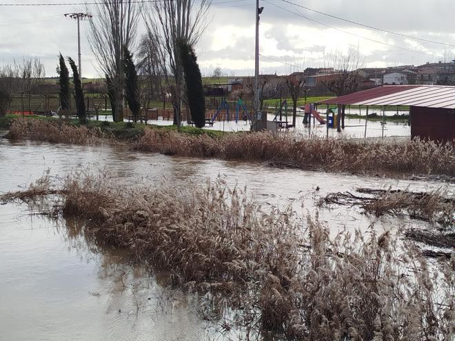 Los pueblos de Zamora, "hasta arriba" de agua
