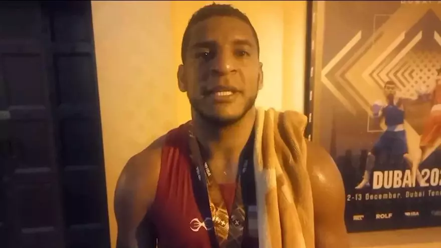 Enmanuel Reyes Pla, bronce en el Mundial IBA