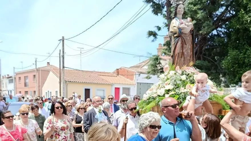 VÍDEO | Fiesta de la Virgen de la Paz en Olmo de la Guareña