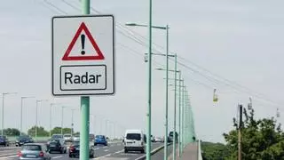 Estos son los dos radares que más y menos multan en Galicia