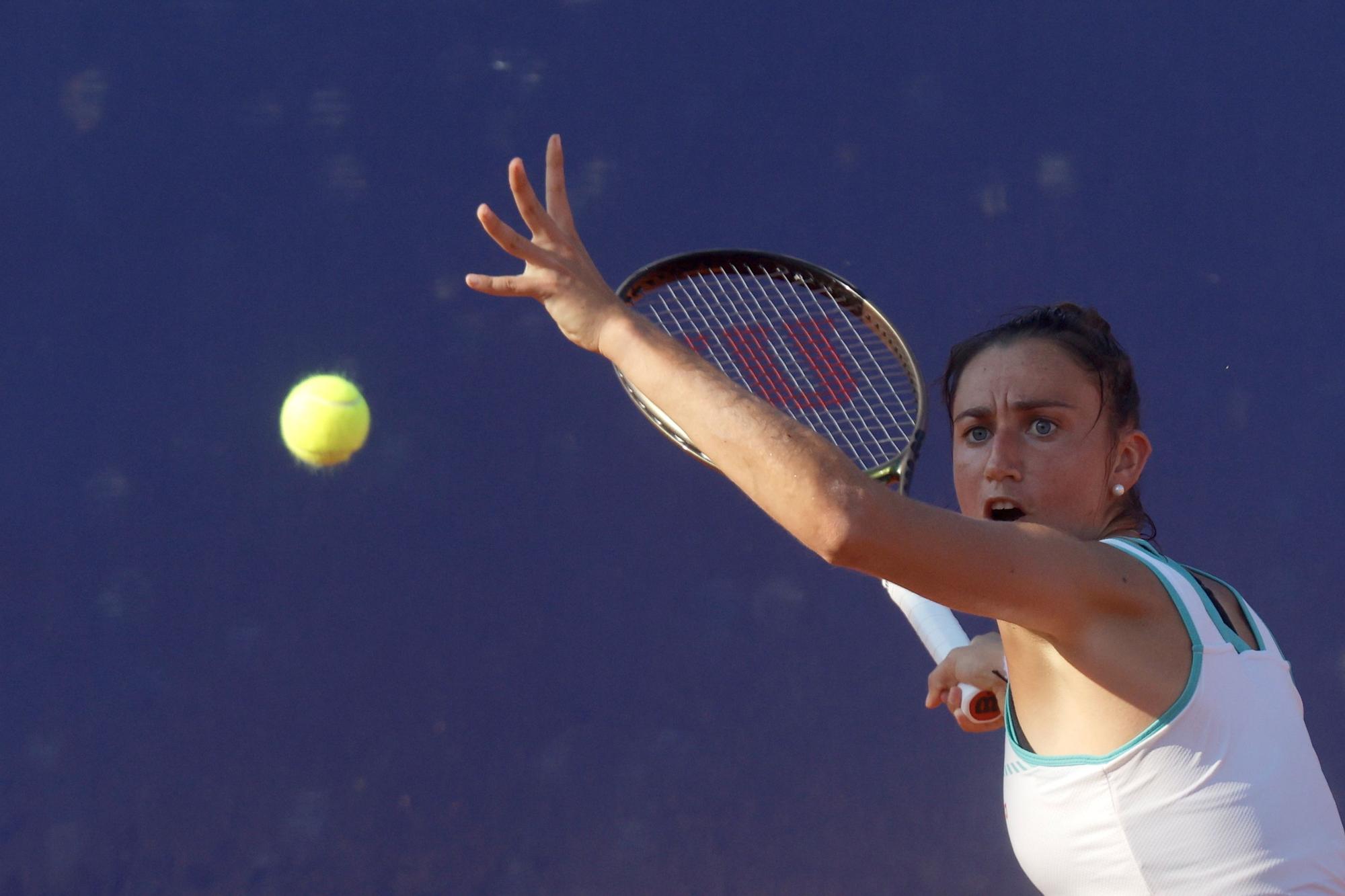 Sara Sorribes cae ante Errani en el BBVA OPEN INTERNACIONAL DE VALENCIA - WTA