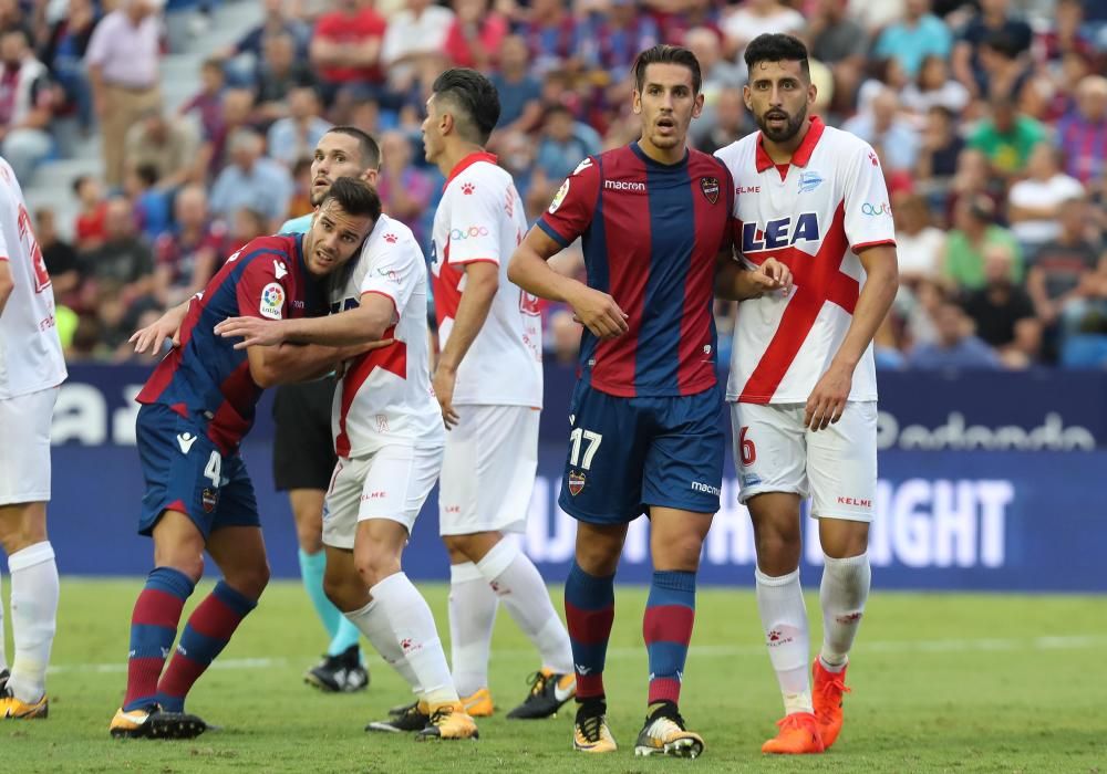 Levante - Alavés, en directo