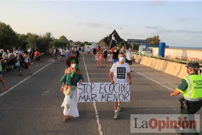 Protesta contra el estado del Mar Menor