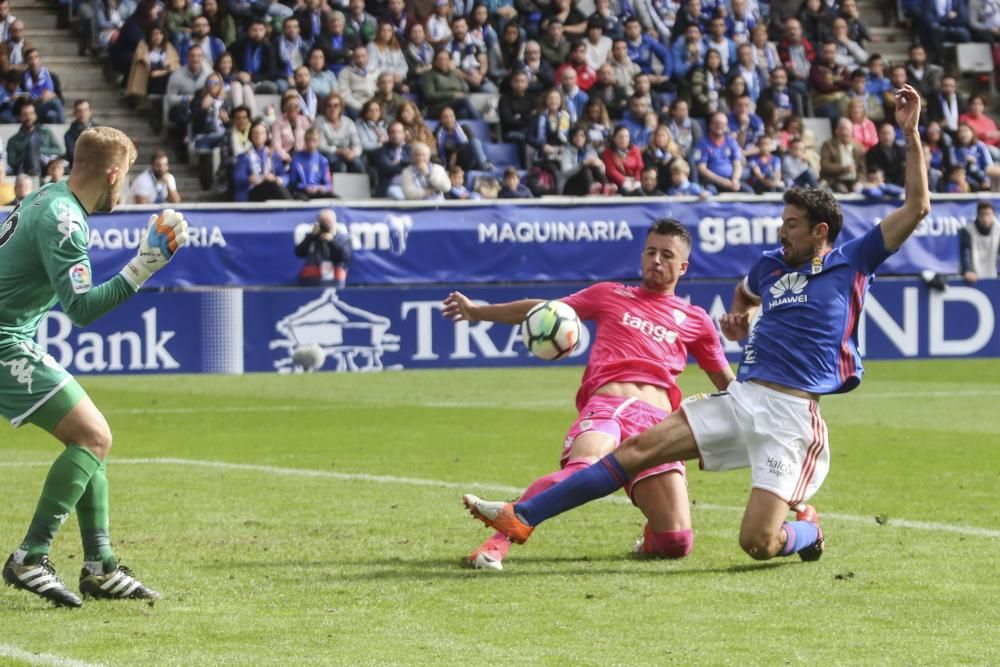 El Real Oviedo - Córdoba en imágenes