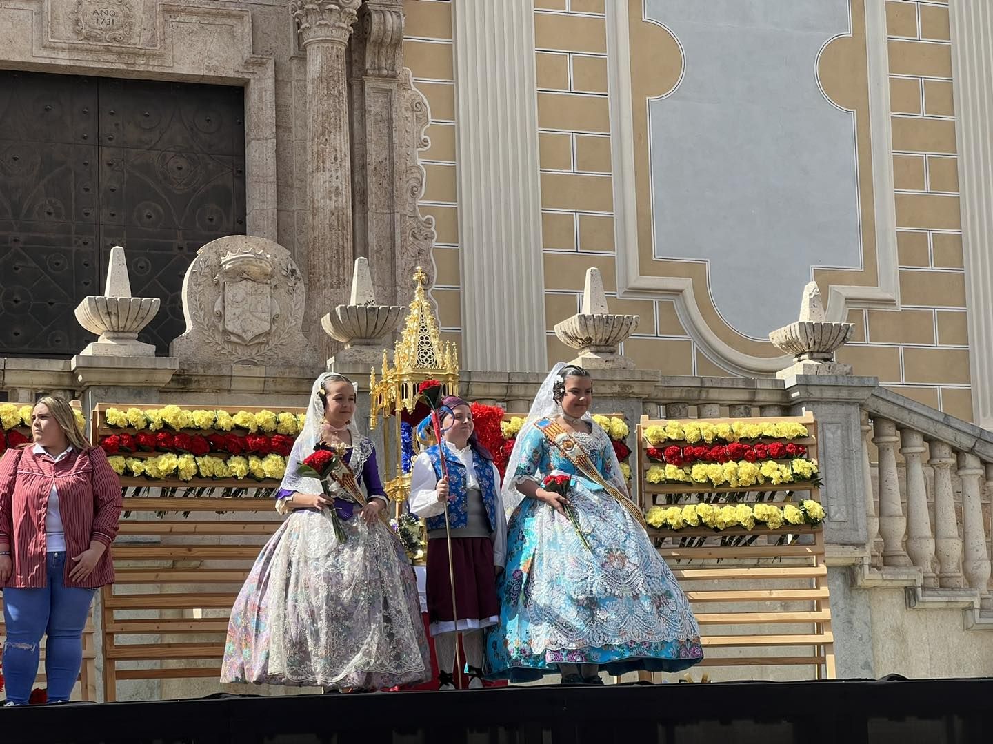 Benaguasil celebra su tradicional Ofrenda a la Mare de Déu de las Fallas de 2023