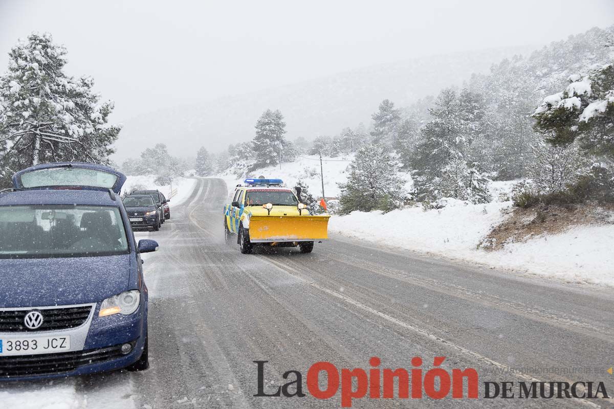 Continúa la nevada en las zonas altas de la comarca del Noroeste