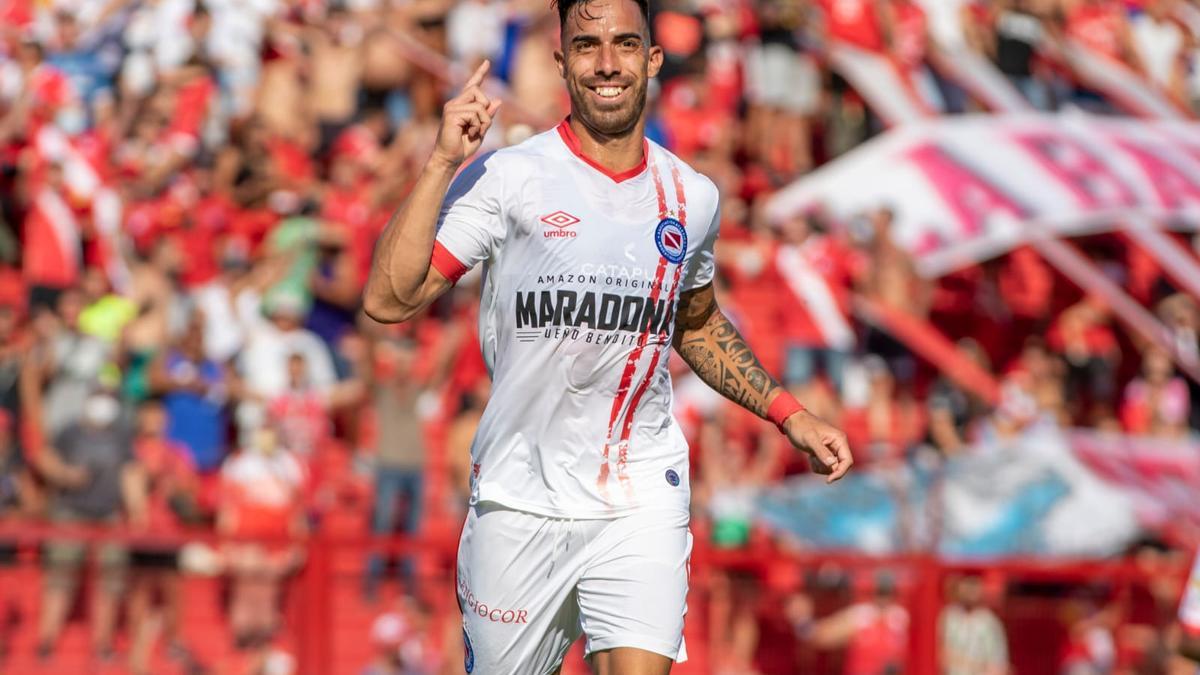 Gabriel Ávalos, delantero paraguayo de Argentinos Juniors.