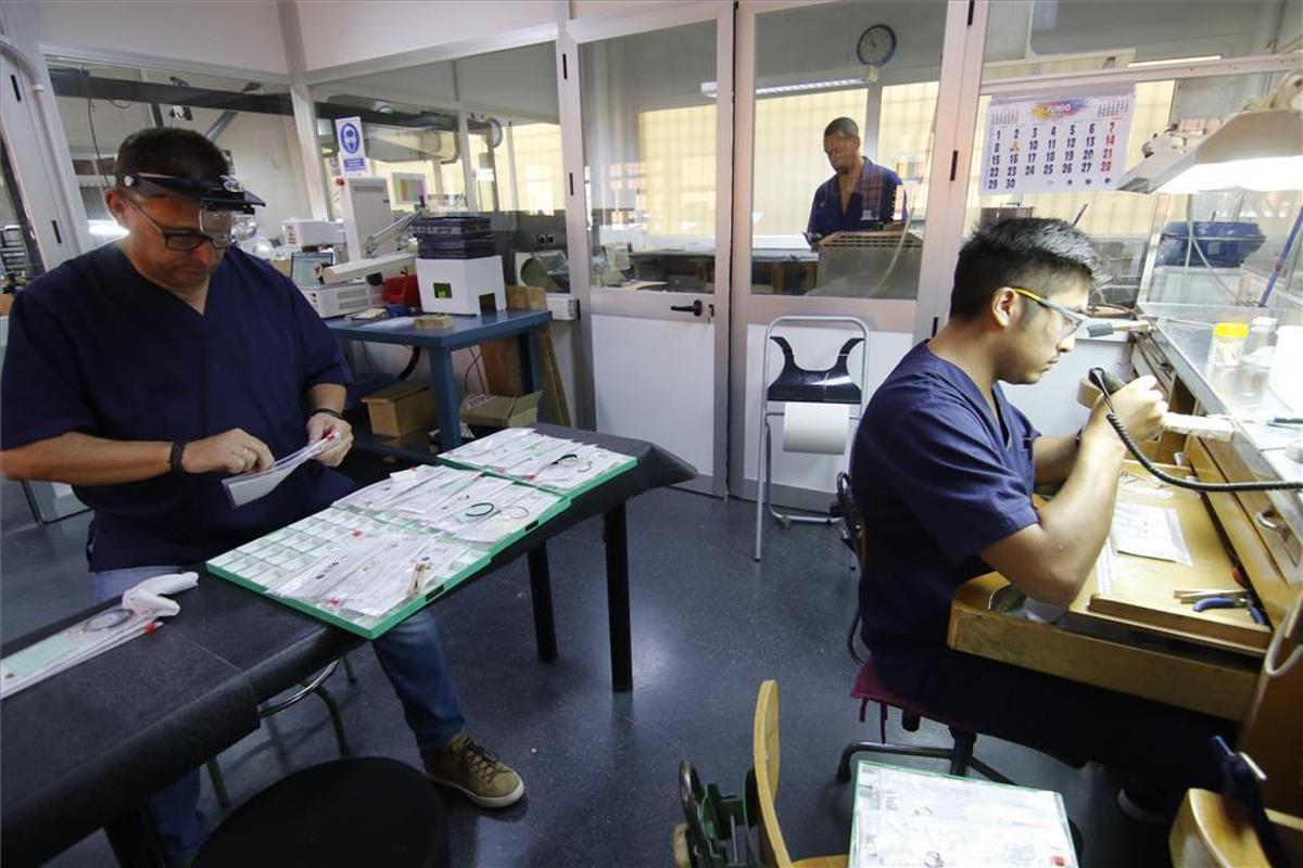 La Escuela de Joyería de Córdoba abre el plazo para los nuevos cursos formativos