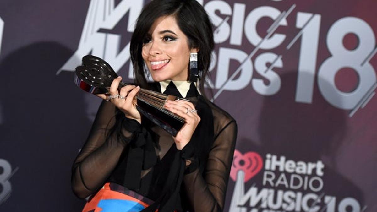 Camila Cabello en los premios iHeart Radio 2018