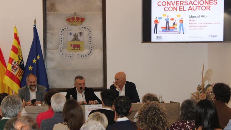 Manuel Vilas conversa con los lectores de Borja