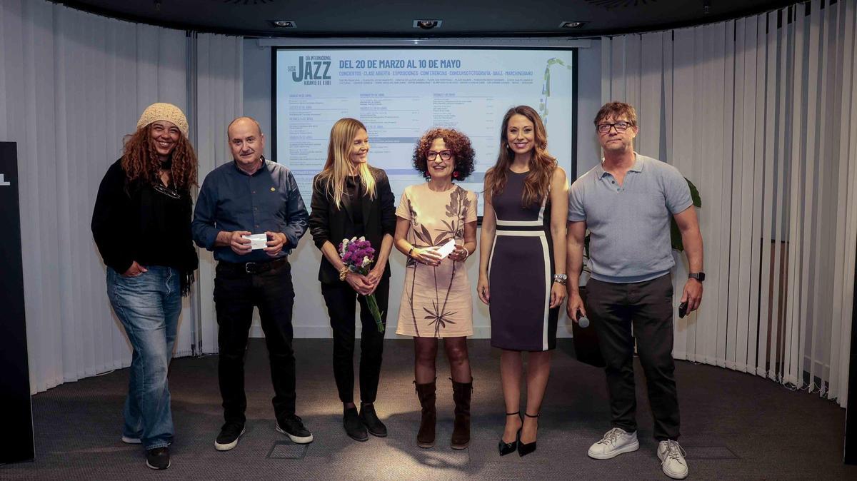 José Carlos Pérez y Cristina Verdú Serra, ganadores del concurso fotográfico JazzDay Alicante 2025