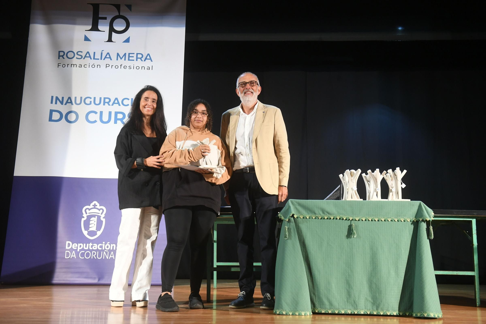 Primer día del curso 2024-25 en el IES Rosalía Mera de A Coruña