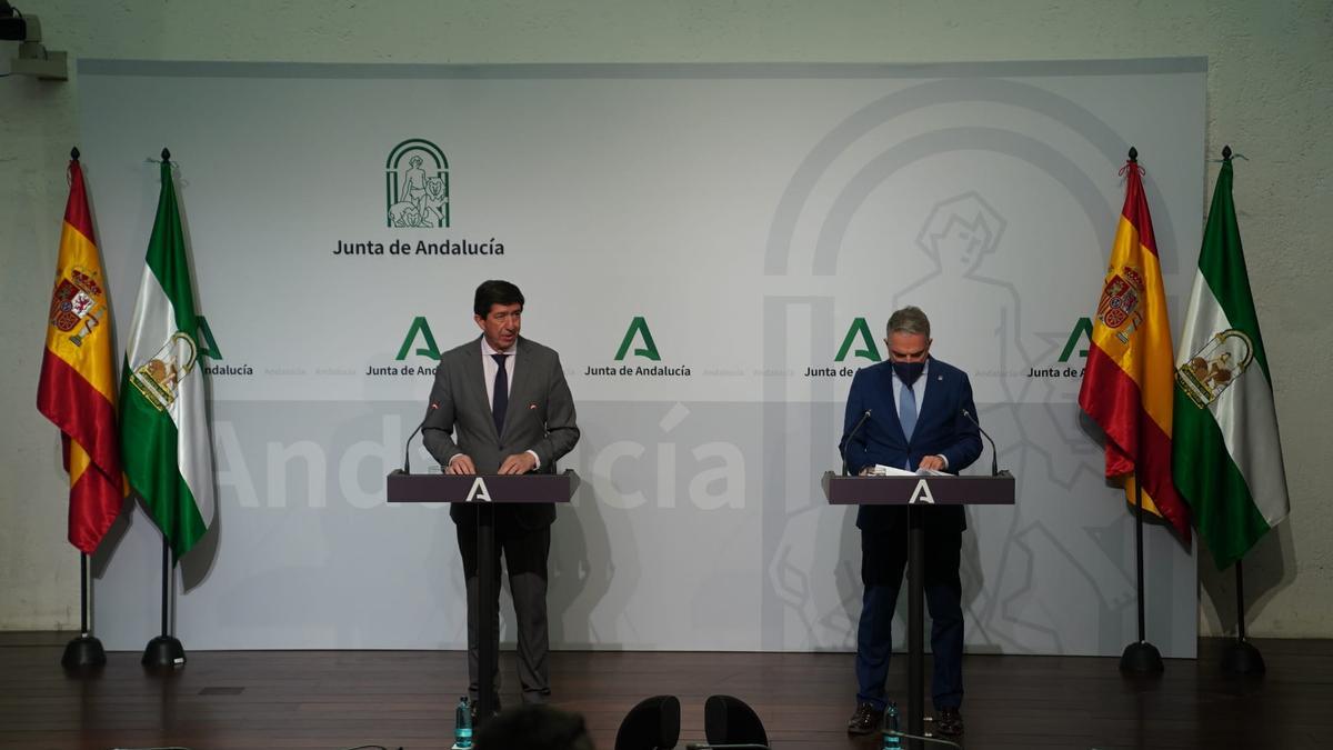 Juan Marín y Elías Bendodo comparecen tras el Consejo de Gobierno.