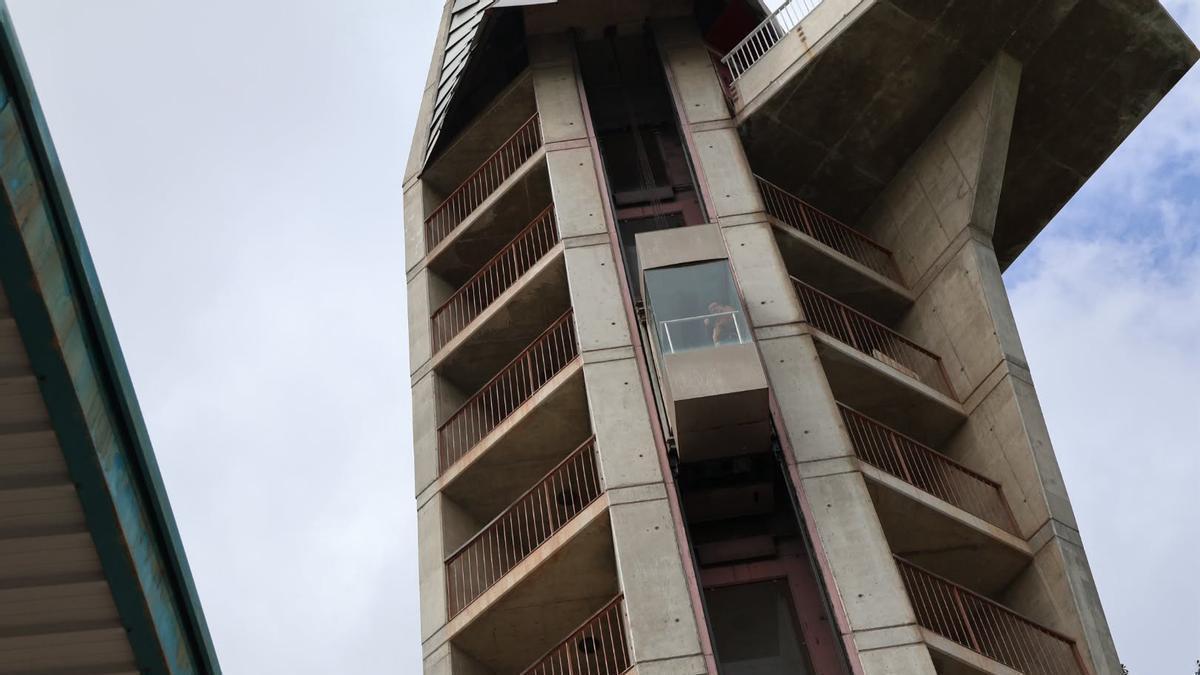 El ascensor de Las Rehoyas vuelve a estar operativo.