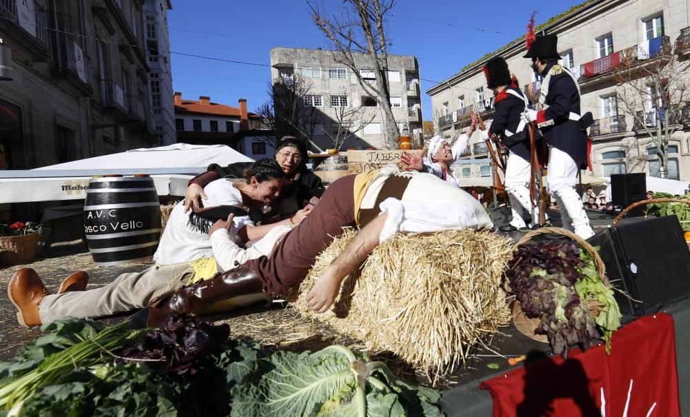 La representación de la Reconquista de Vigo vuelve a abarrotar las calles del Casco Vello de miles de vigueses