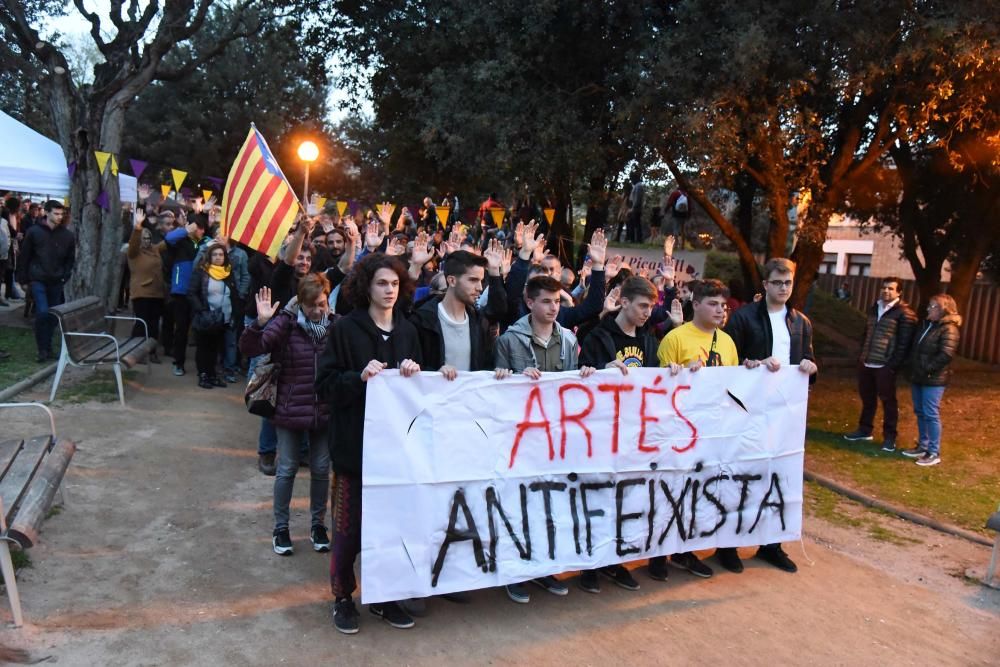 Marxa silenciosa contra l''atac feixista al poble