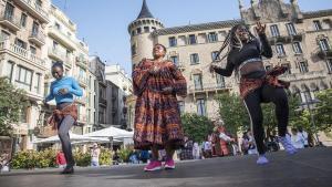 Un dels espectacles de la Festa Intercultural de Manresa