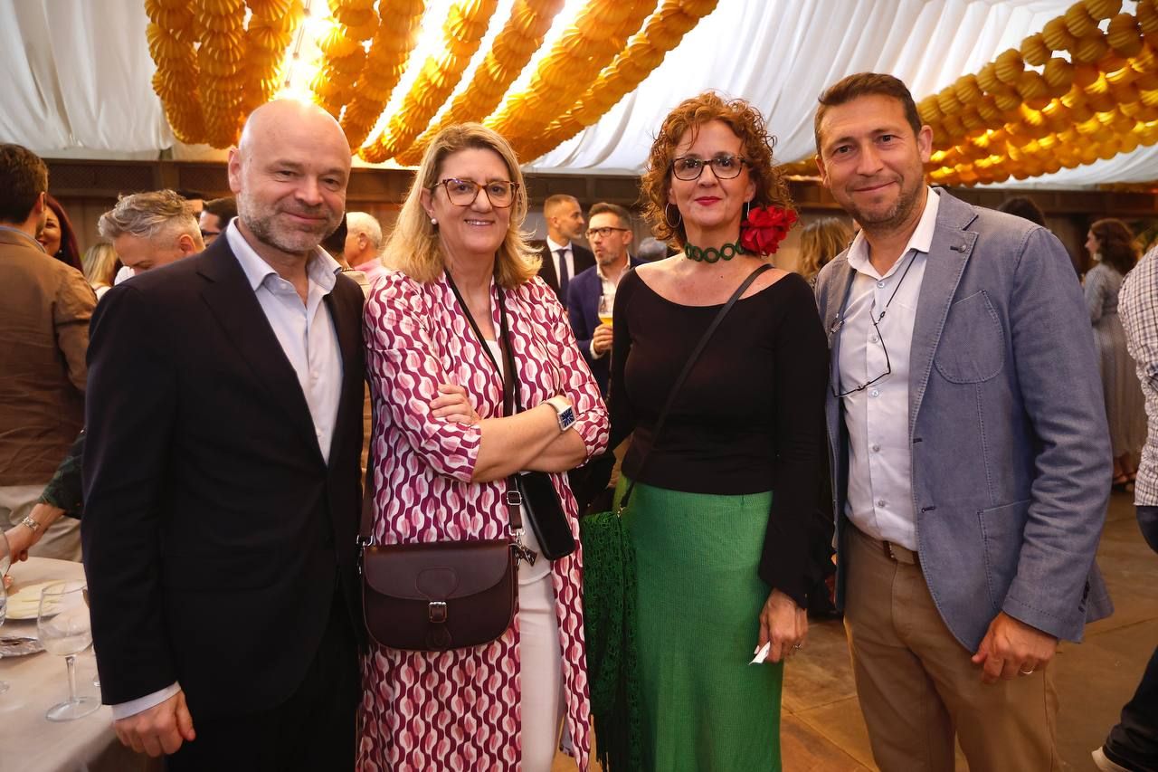 La recepción oficial del Ayuntamiento de Córdoba en el incio de la Feria 2025, en imágenes