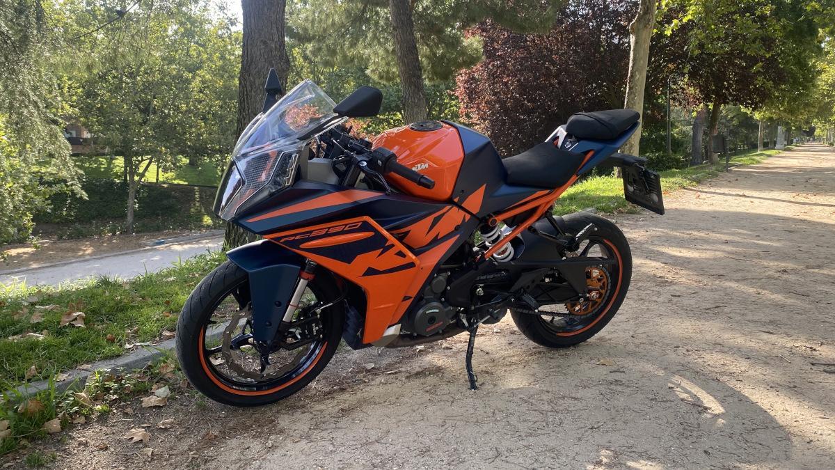 KTM RC 390: tú primera R