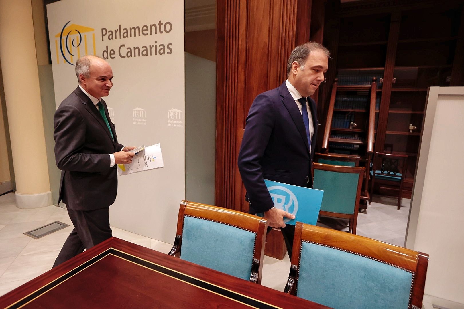 CCy PP piden una comisión de investigación del 'caso Mascarillas' en el Parlamento de Canarias