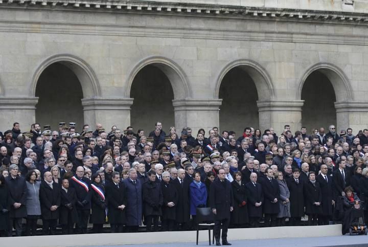 Homenaje a las víctimas del 13-N en París