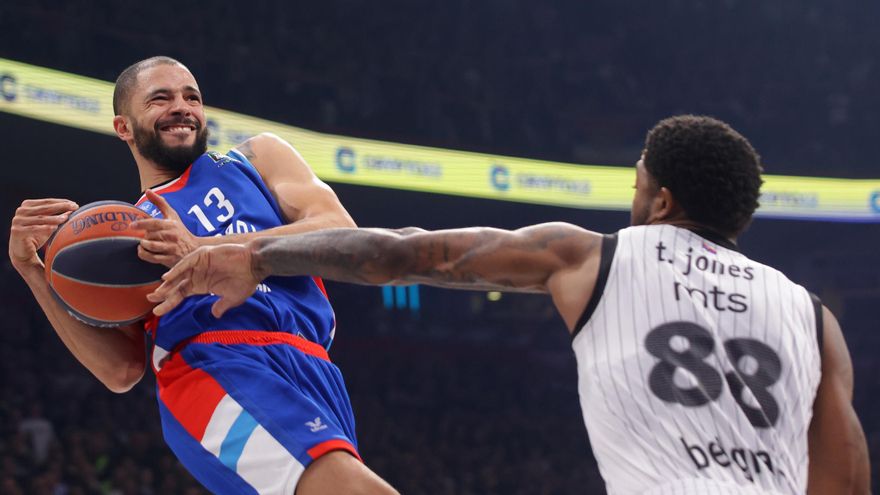 El Anadolu Efes anuncia el adiós de Darius Thompson