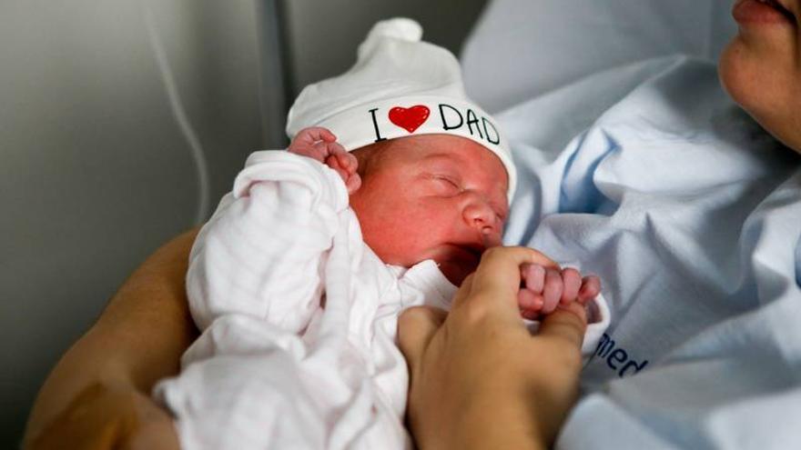 El primer bebé aragonés del año se llama Elisa y es de Zaragoza