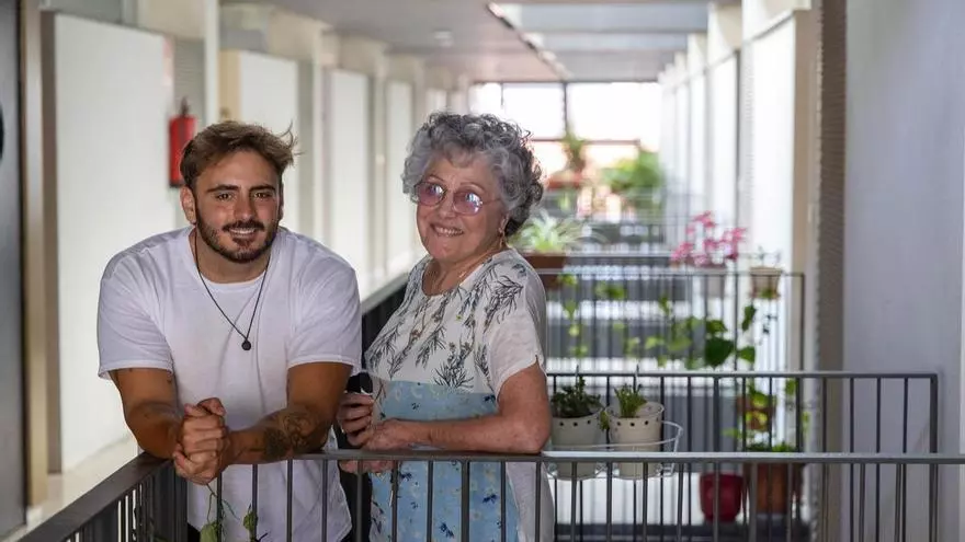 El edificio de viviendas intergeneracionales de plaza América