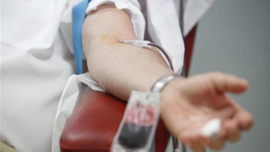 El Centro de Transfusión urge a donar sangre por el grave déficit de grupos negativos