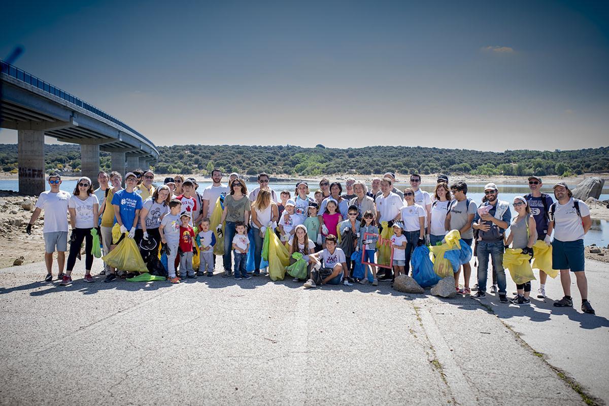 Campaña de apadrinamiento para eliminar «basuraleza» en espacios naturales