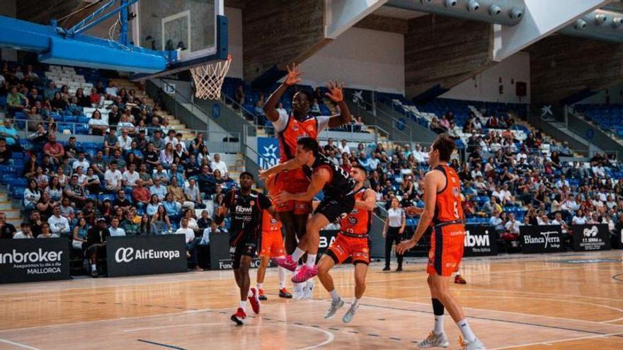El Fibwi Mallorca se hunde: otra derrota y un derbi final que puede ser letal