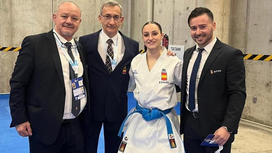 Oro y plata para Candela Peña en el Europeo cadete y junior de karate