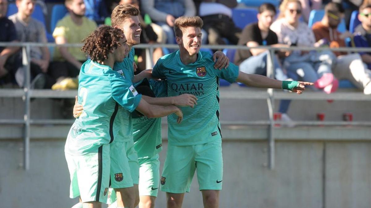 Cucu, Gumbau y Marc Cardona celebran el triunfo de la pasada jornada en Badalona