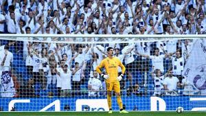 lmendiola50184901 topshot   real madrid s belgian goalkeeper thibaut courtois 191003212705