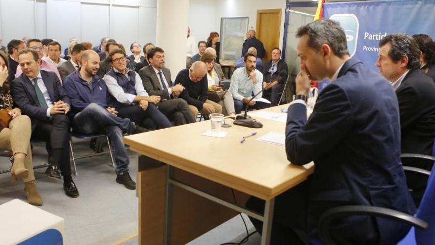 La Junta Directiva Provincial celebrada en la tarde de ayer en Alicante contó con una elevada participación de dirigentes populares.